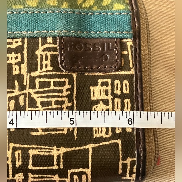 Fossil Key-Per Wallet Wristlet City Print Zipper Pouch Coated Canvas & Leather - Picture 8 of 9